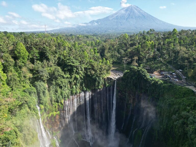 Grandes rutas en Indonesia. Tumpak Sewu y Semeru