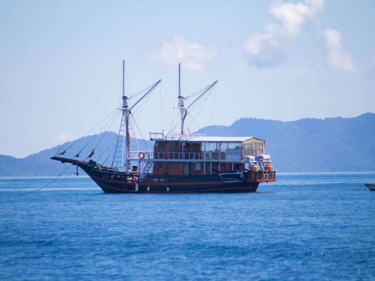 Crucero en Komodo